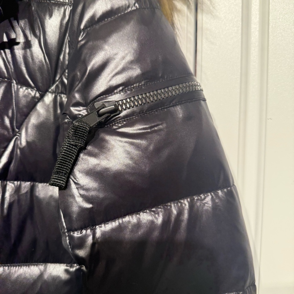 NWOT S13 Chelsea Women's Black Shiny Puffer Jacket with Faux Fur Trim - Picture 11 of 16